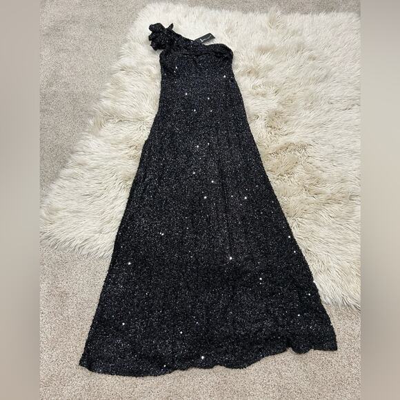 Black Sequin One-Shoulder Maxi Dress - Picture 3 of 13